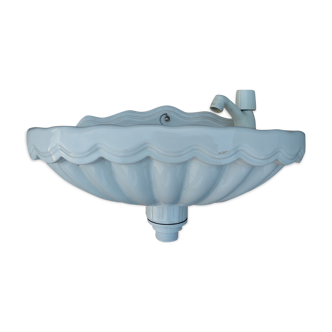 Shell washbasin old porcelain