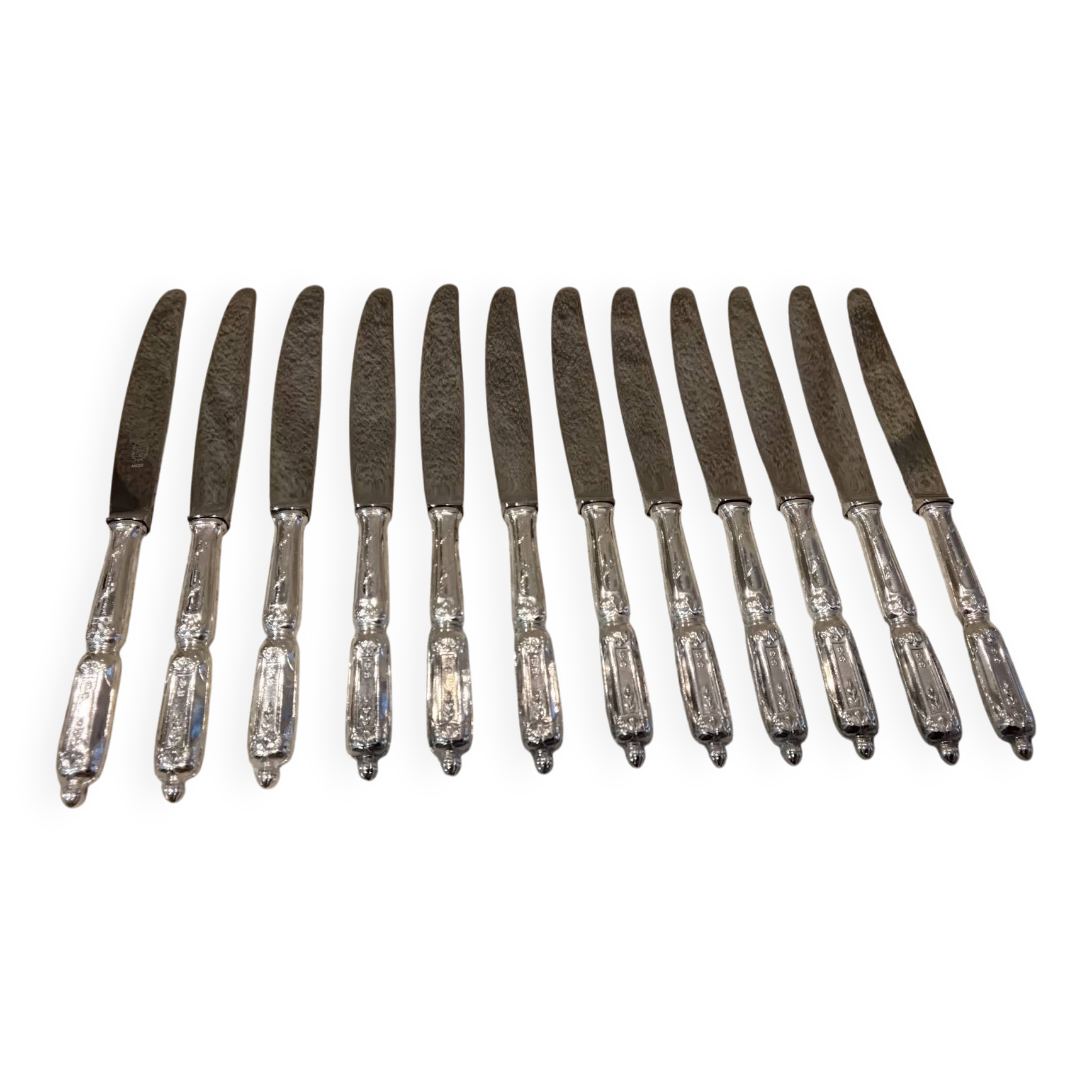 12 silver-plated metal lunch knives, SFAM silversmith, Russian handle, 16.9cm