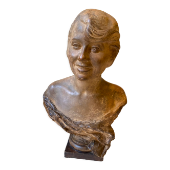 Bust of a woman