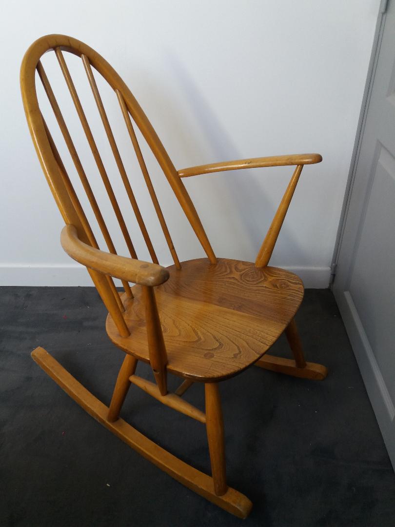 Rocking chair ercol