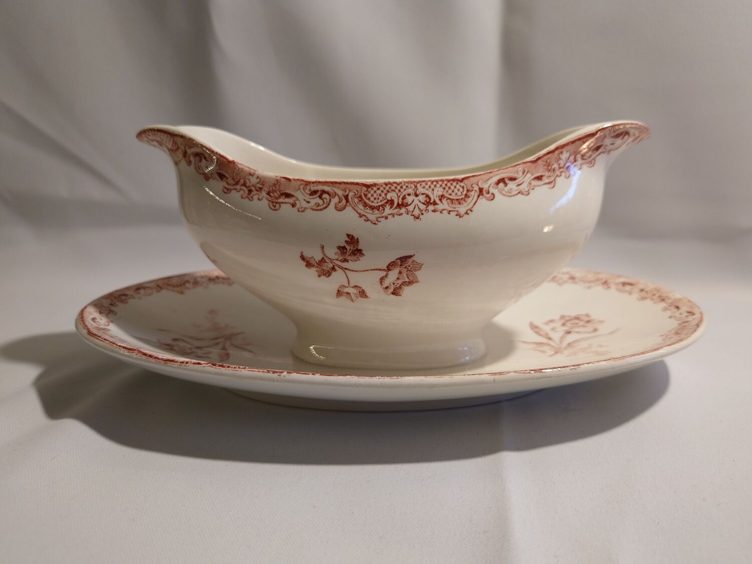 Saucière Sarreguemines model Fontanges