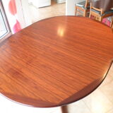Table ovale  marque Gautier année 70 en palissandre