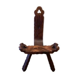 Tripod chair