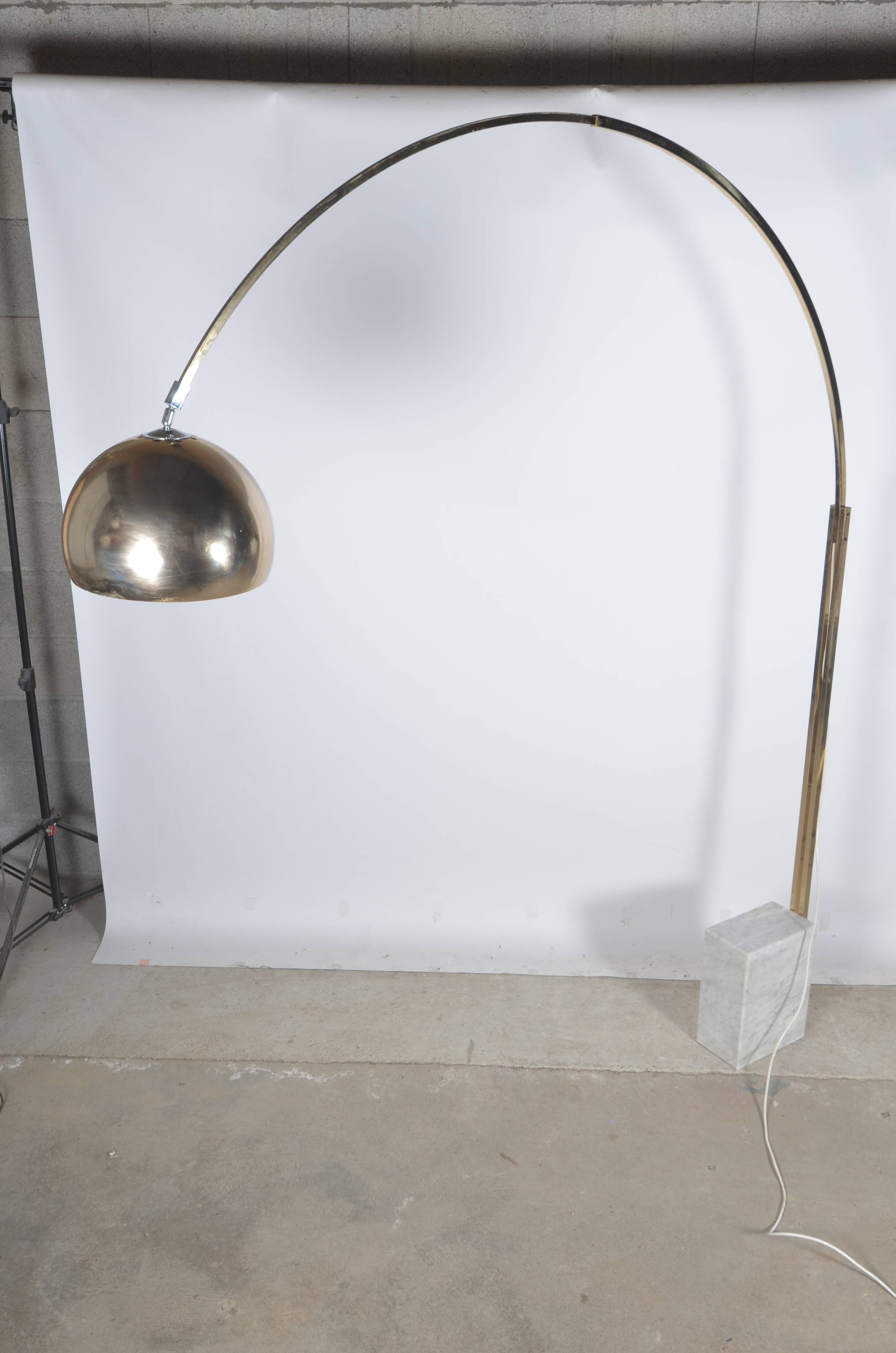 Arc floor lamp, marble feet.