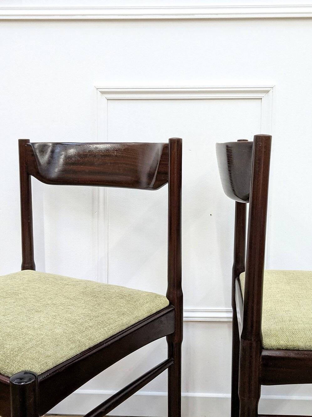 6 chaises scandinaves vertes vintage