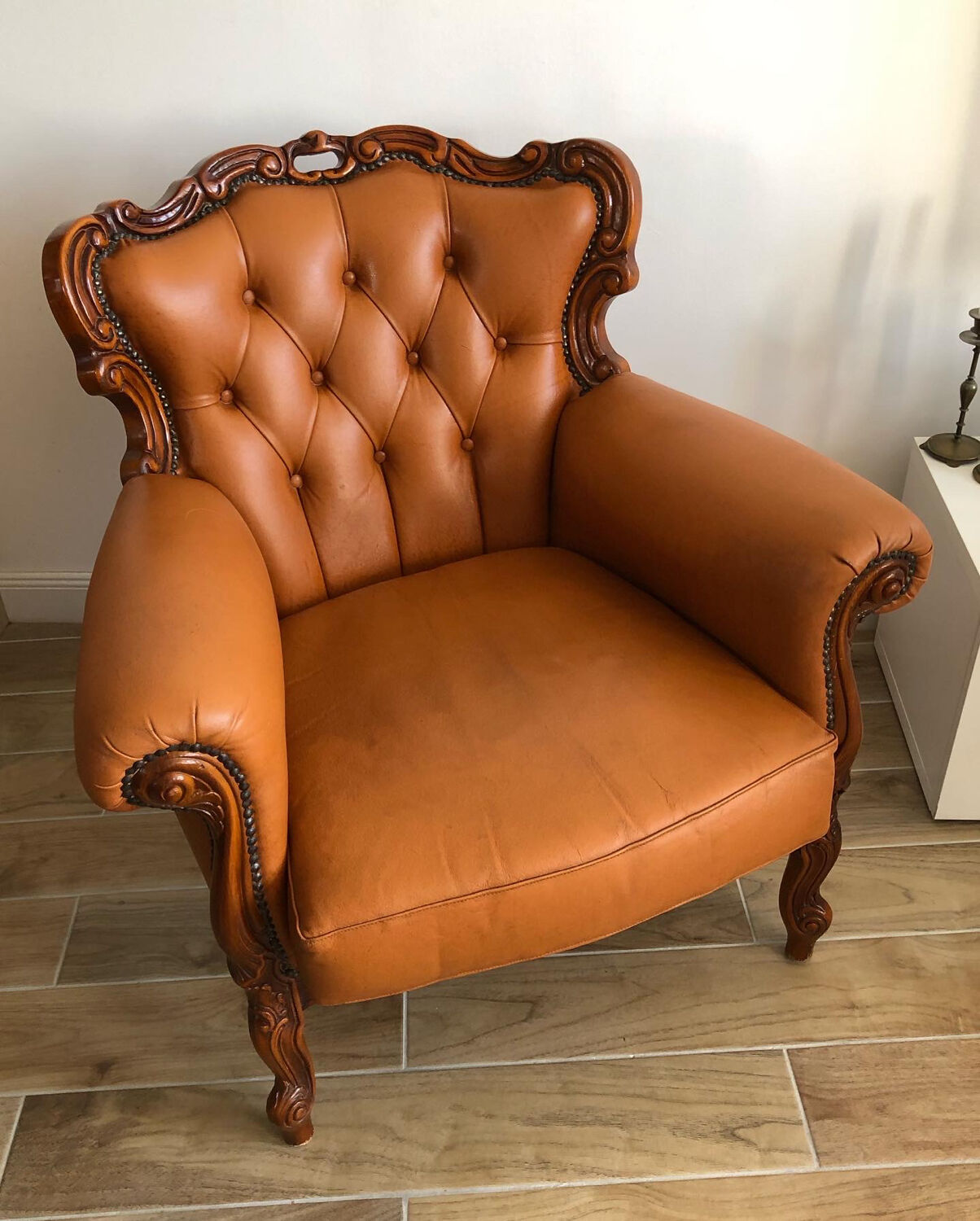 Baroque Chesterfield armchair