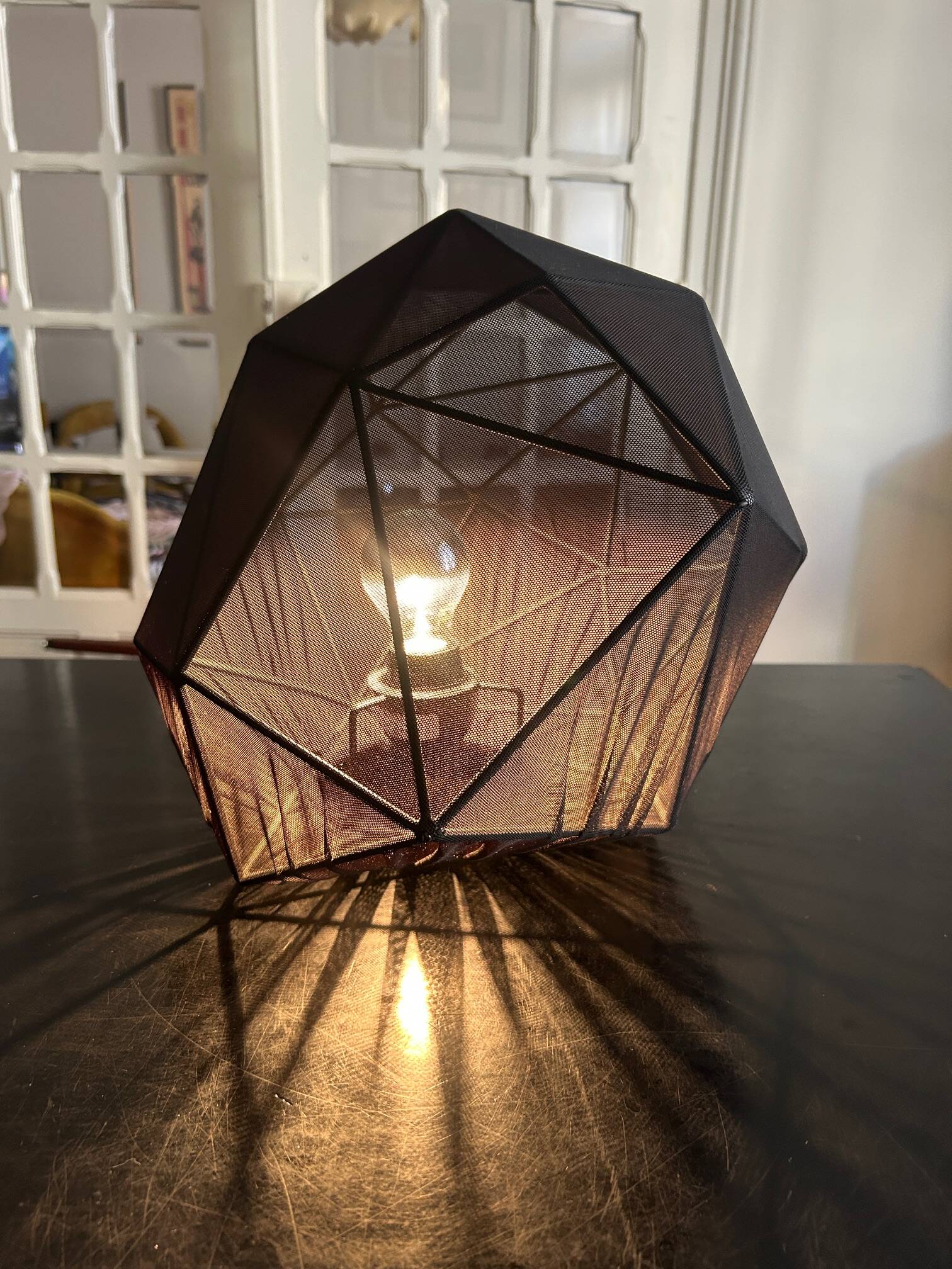 Aluminor pebble lamp