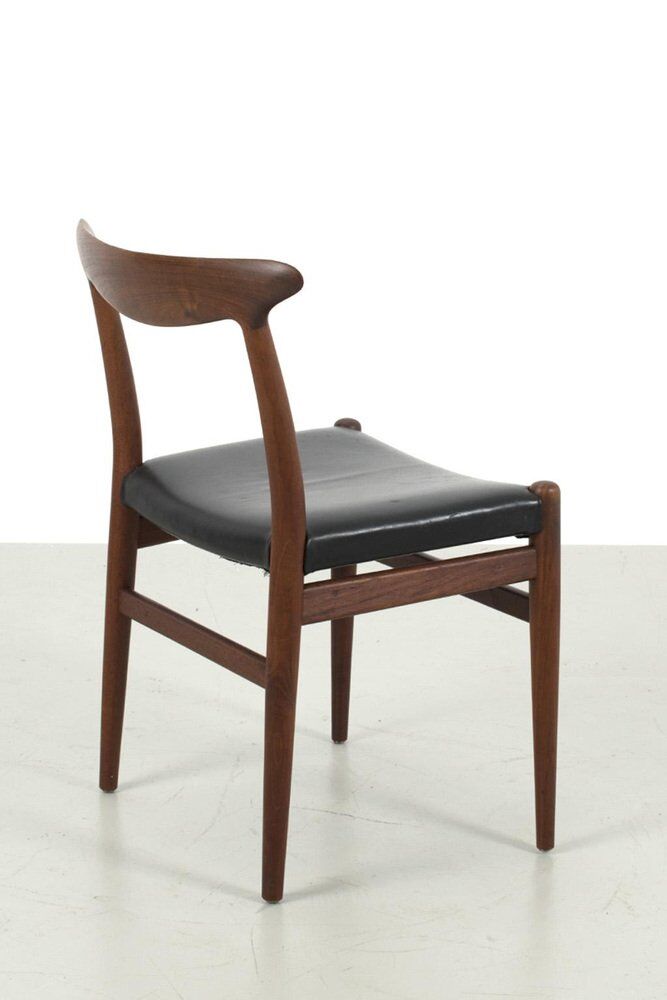 Model W2 Dining Chairs by Hans Wegner, Set of 4