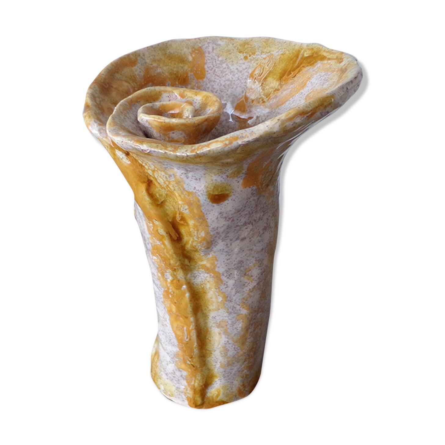 Rolled ceramic vase