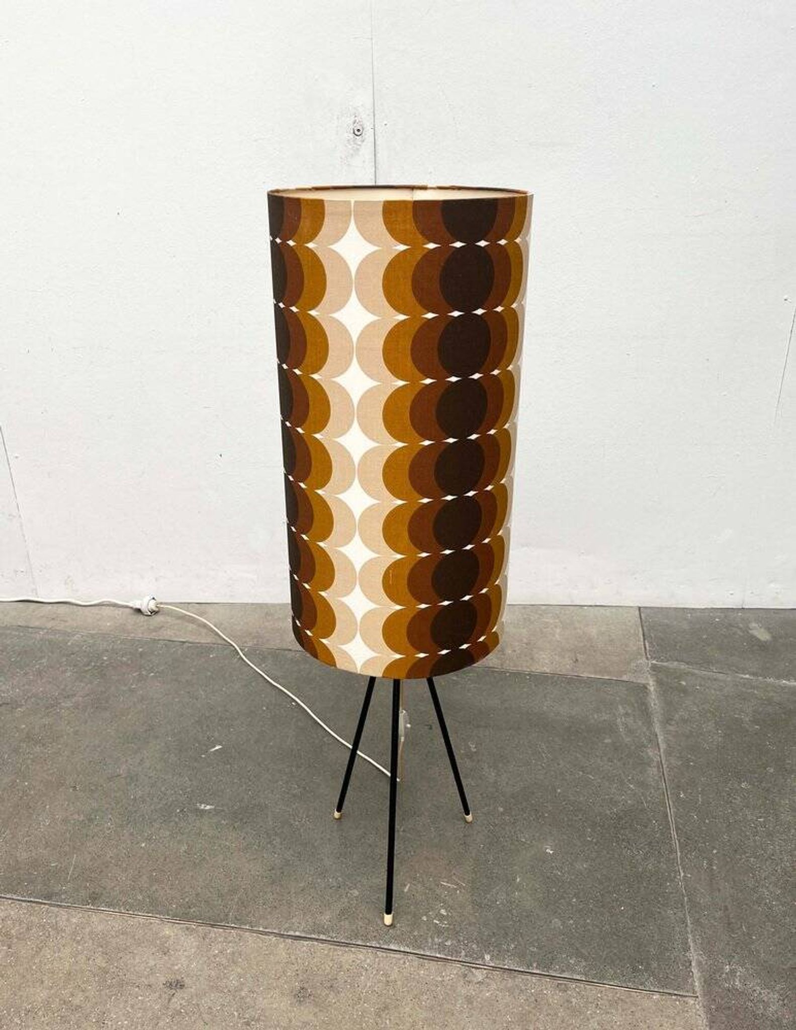 Mid-Century Modern Tripod Floor Lamp, 1960s