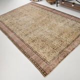 Hand-made vintage rug 303x206cm