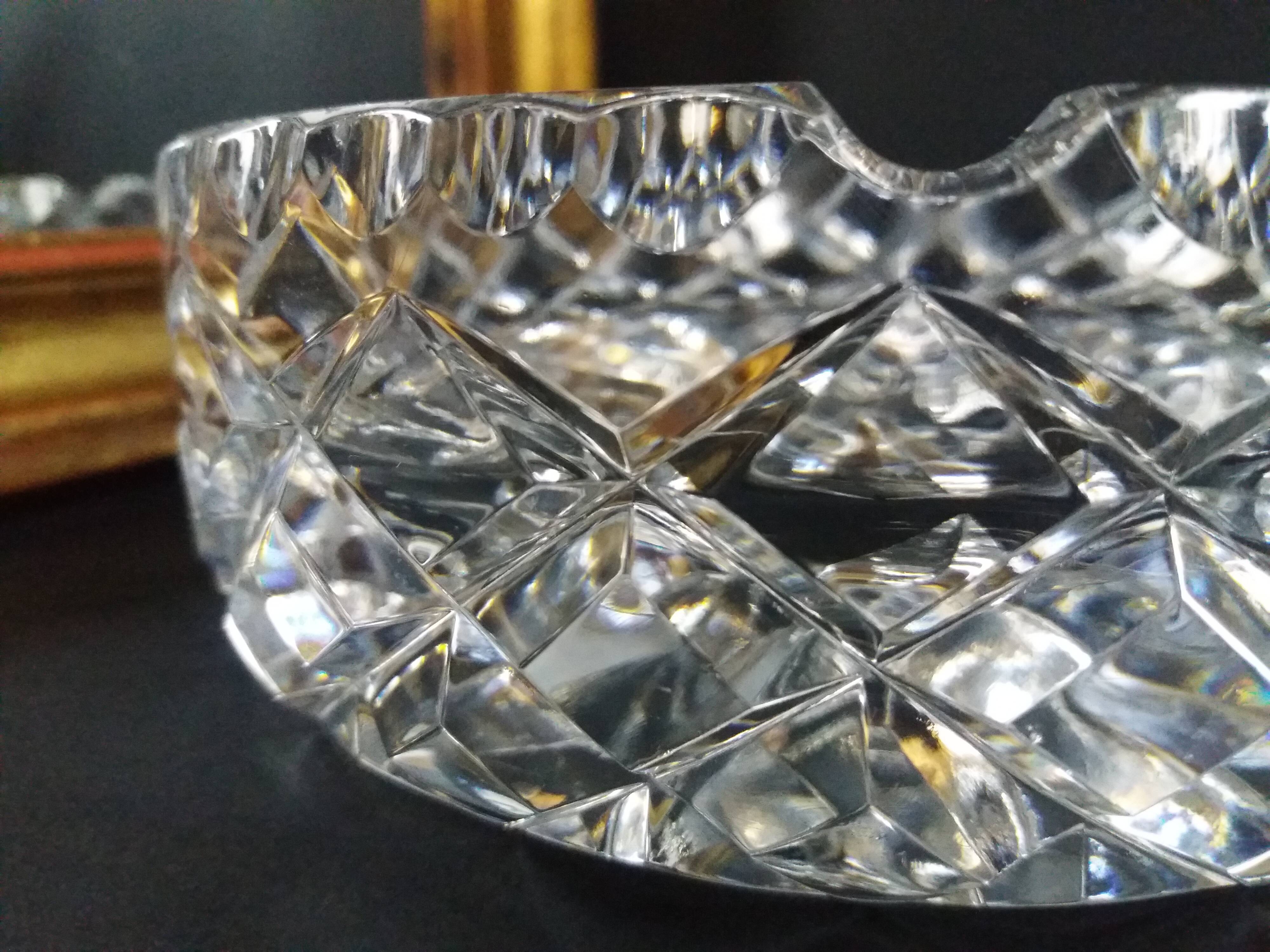 Empty chiseled crystal pocket