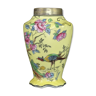 Vase ancien en céramique jaune à décor de fleurs et d'un faisan