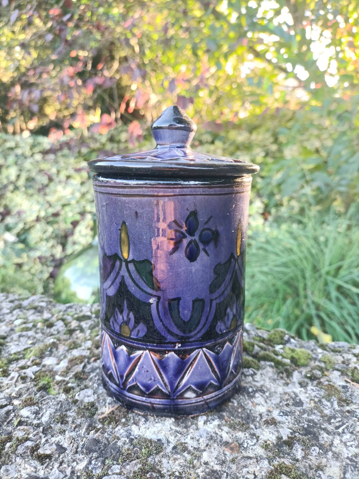 Decorative storage box