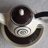 Vintage teapot signed Jodi-nv