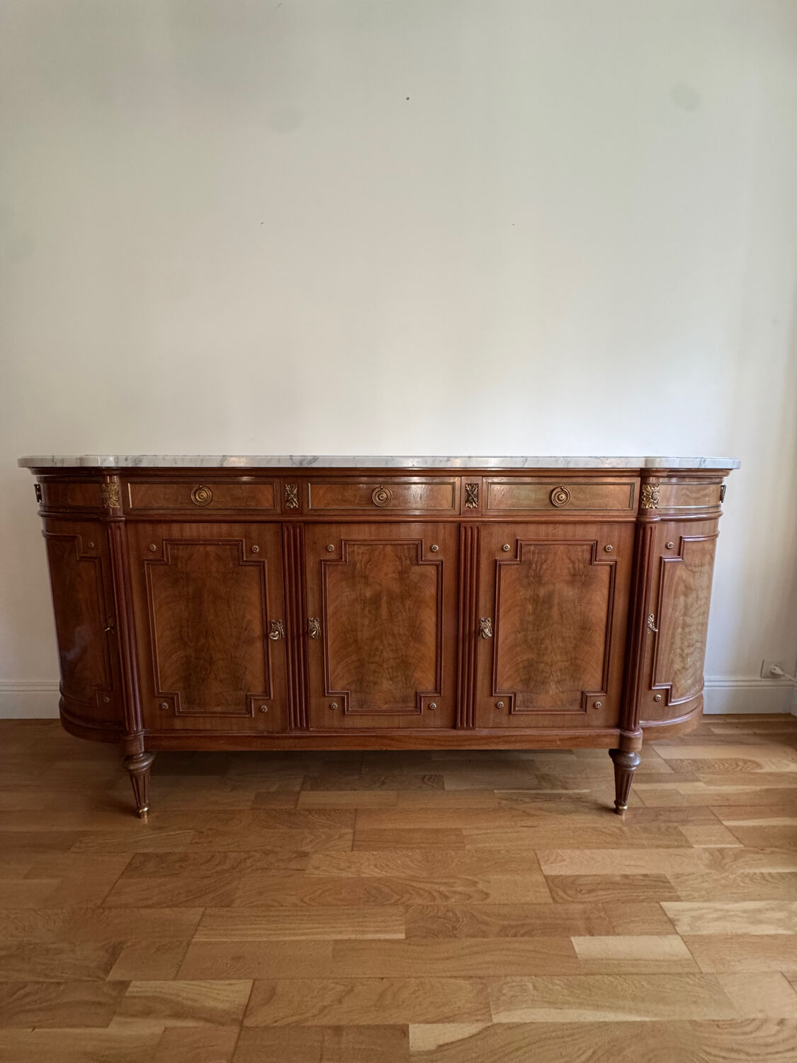 Grand buffet in the Louis XVI style