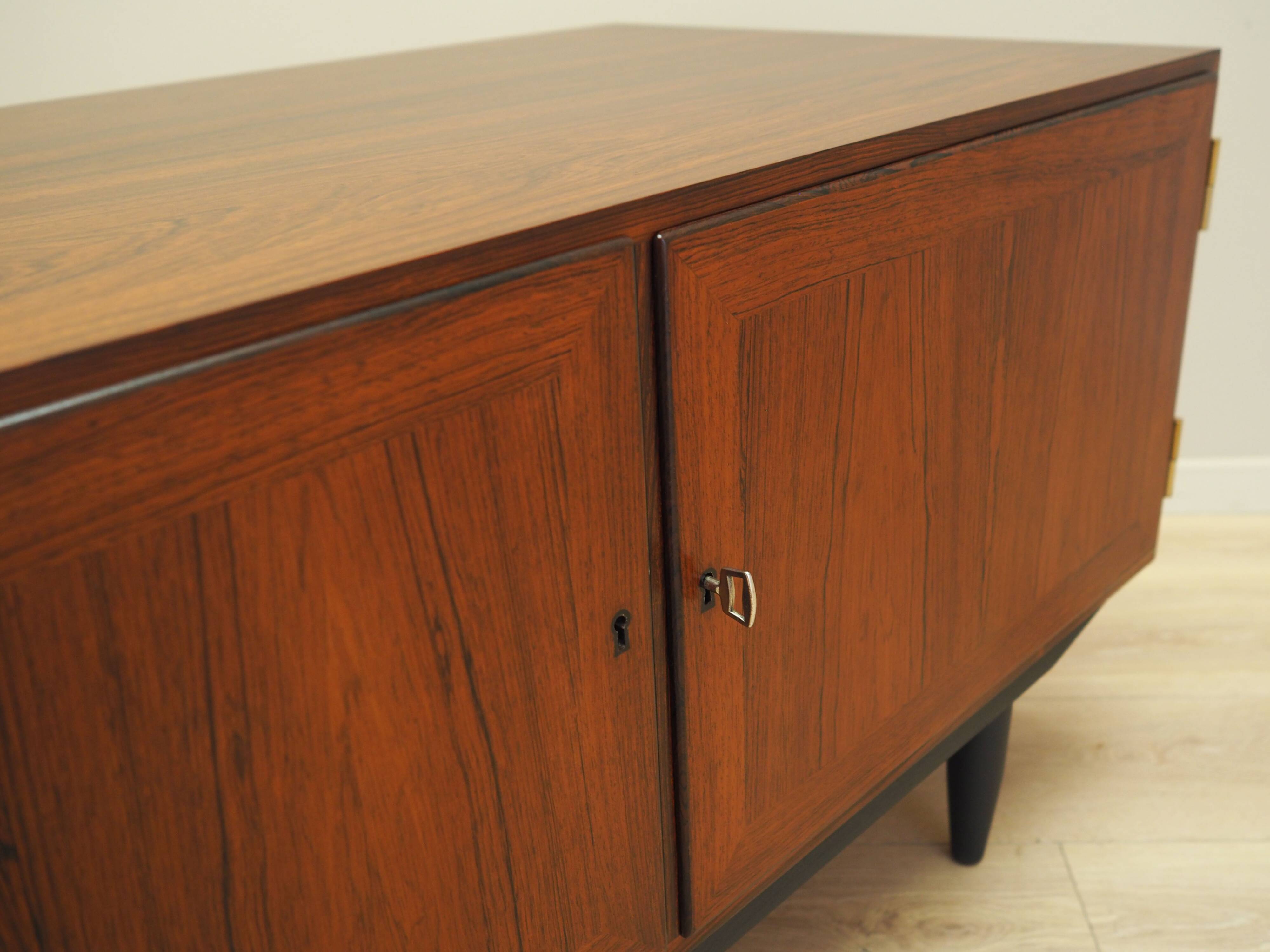 Rosewood cabinet, Danish design, 1970s, manufacture: Hundevad