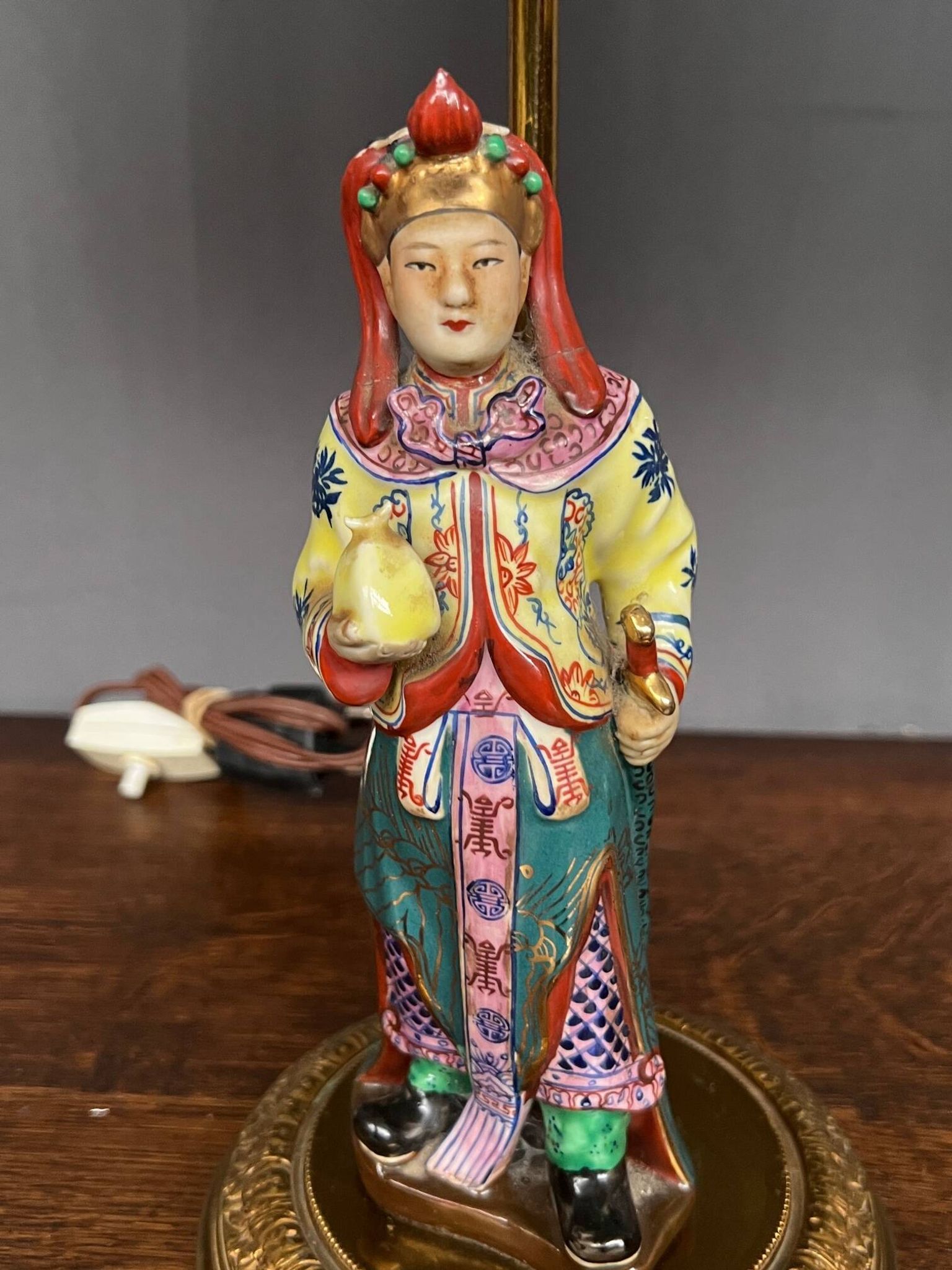 Table lamp. Porcelain, hand-painted.