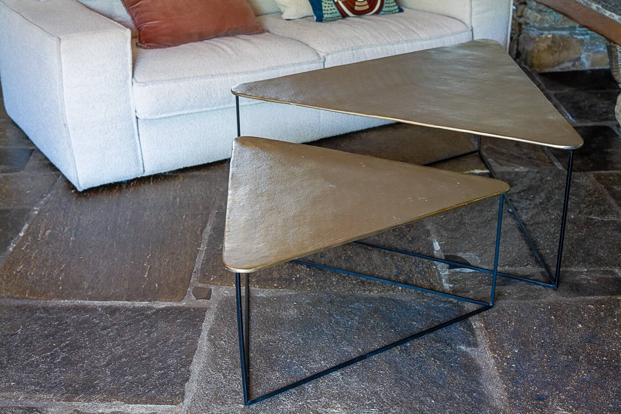 Tables basses gigognes triangulaires