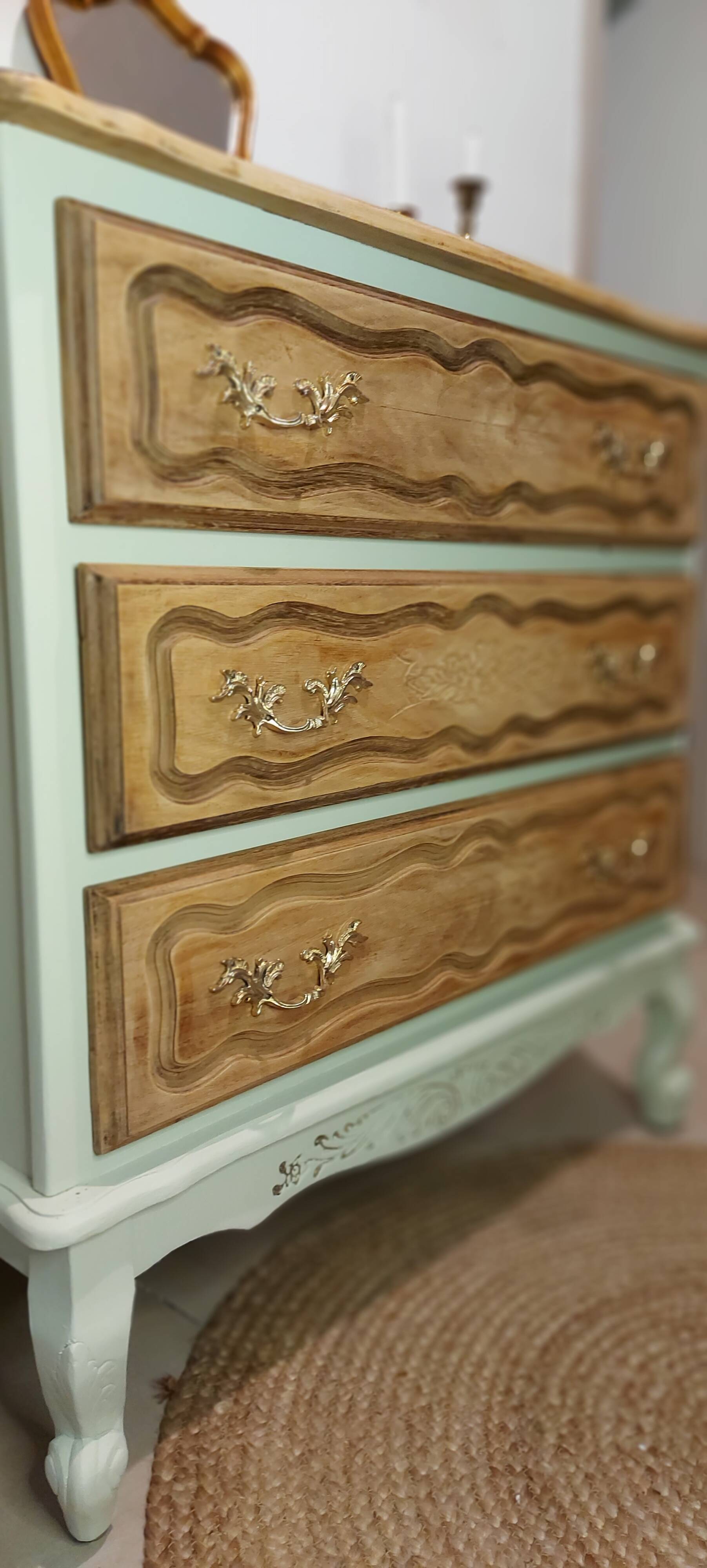 Louis XV style chest of drawers