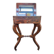 Mahogany burr hairdresser, Restoration period, around 1820.