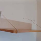 String style shelves