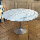 Eero Saarinen Knoll International Edition Tulip Table
