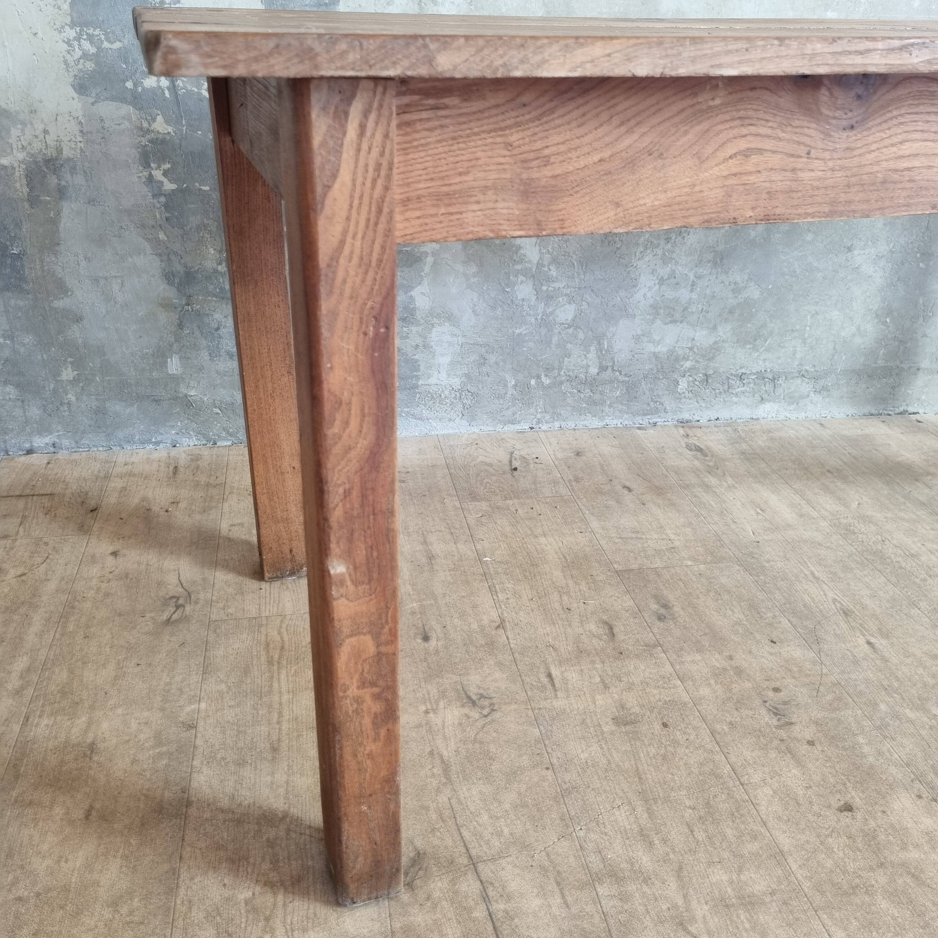 Farm table length 168.5 cm