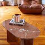 Table ovale en marbre corail