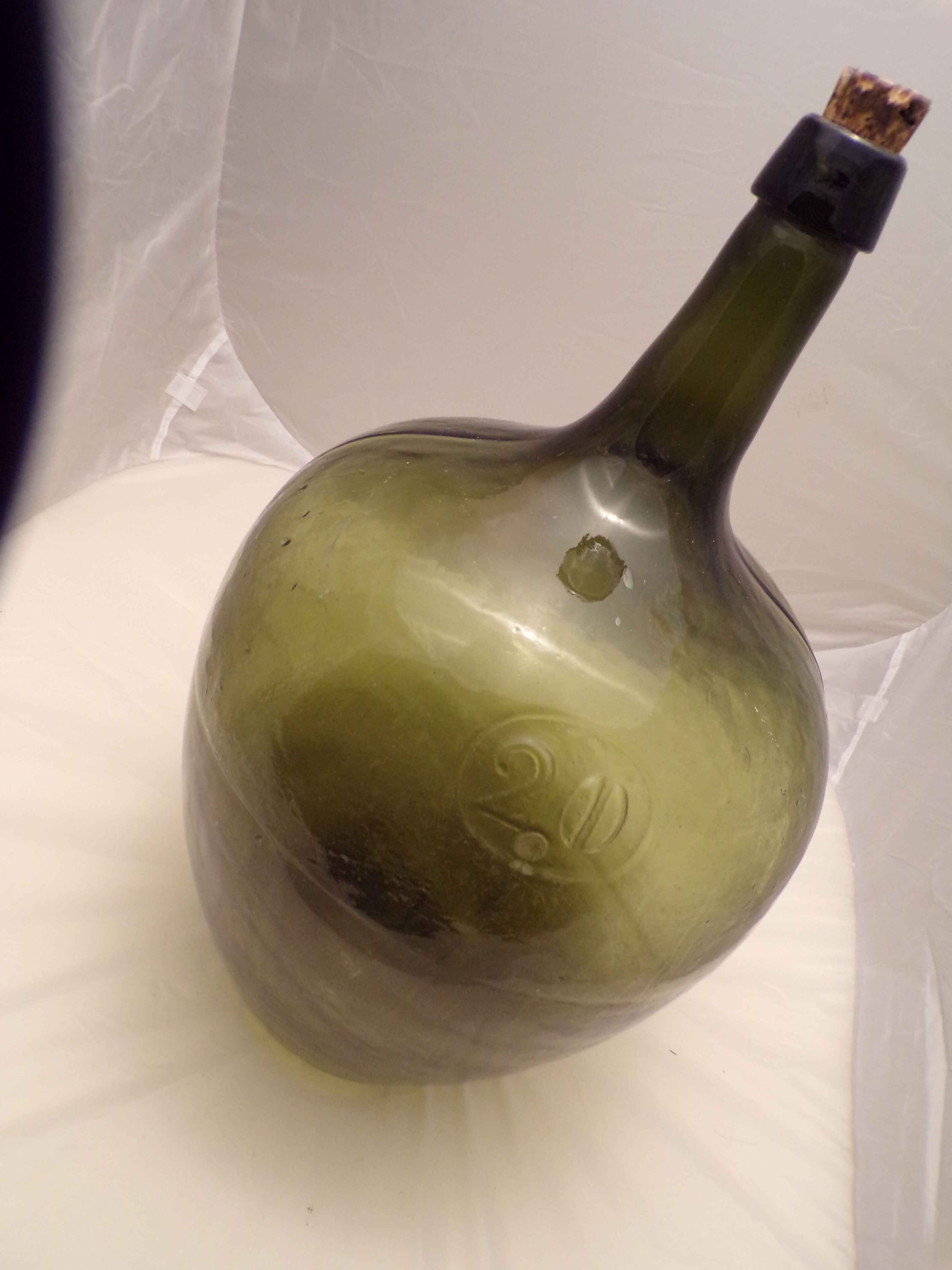 Dame Jeanne glass green 20 liters