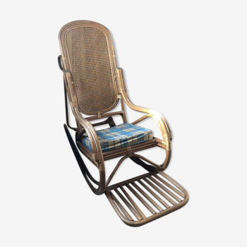 Rocking chair en rotin