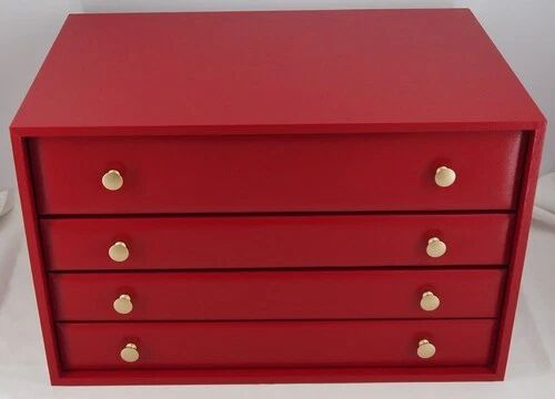 Christofle Marly cutlery set of 142 pieces, silver-plated, in excellent condition, new box.