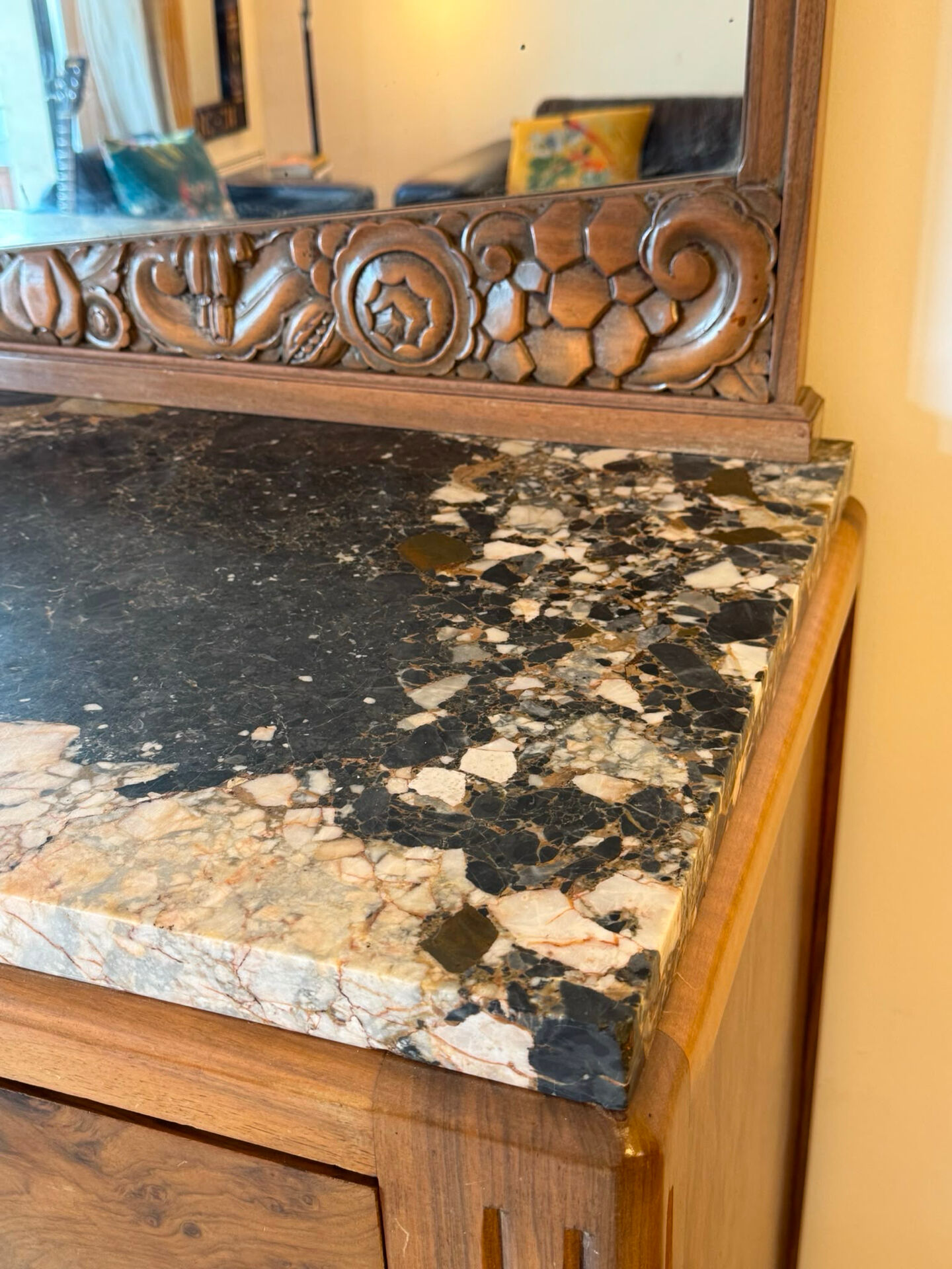 Art Deco Buffet 1930