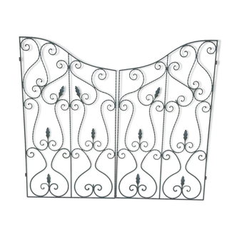 Paires de grilles portail en fer forgé ancien