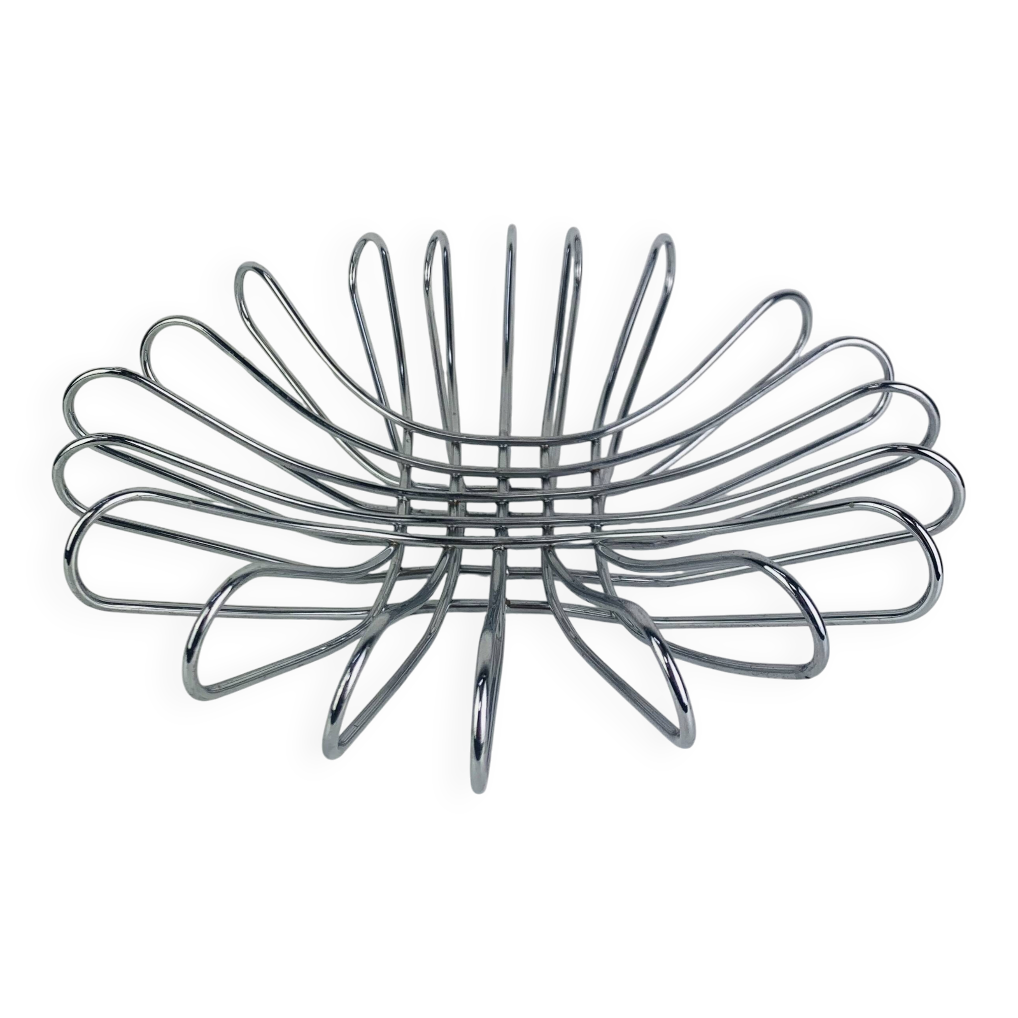 Chrome wire fruit bowl, 1970s.