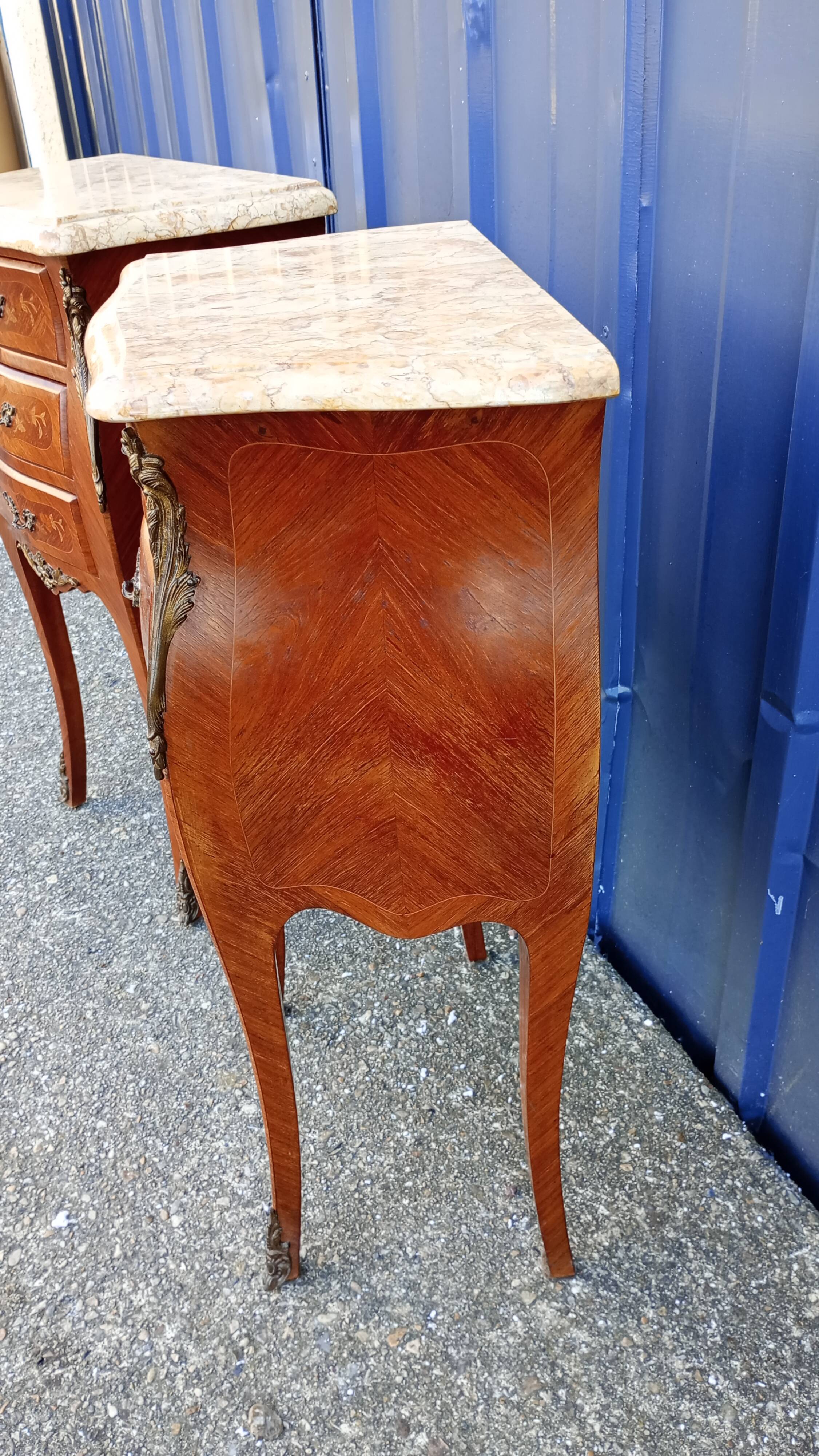 Paire de chevets Louis XV