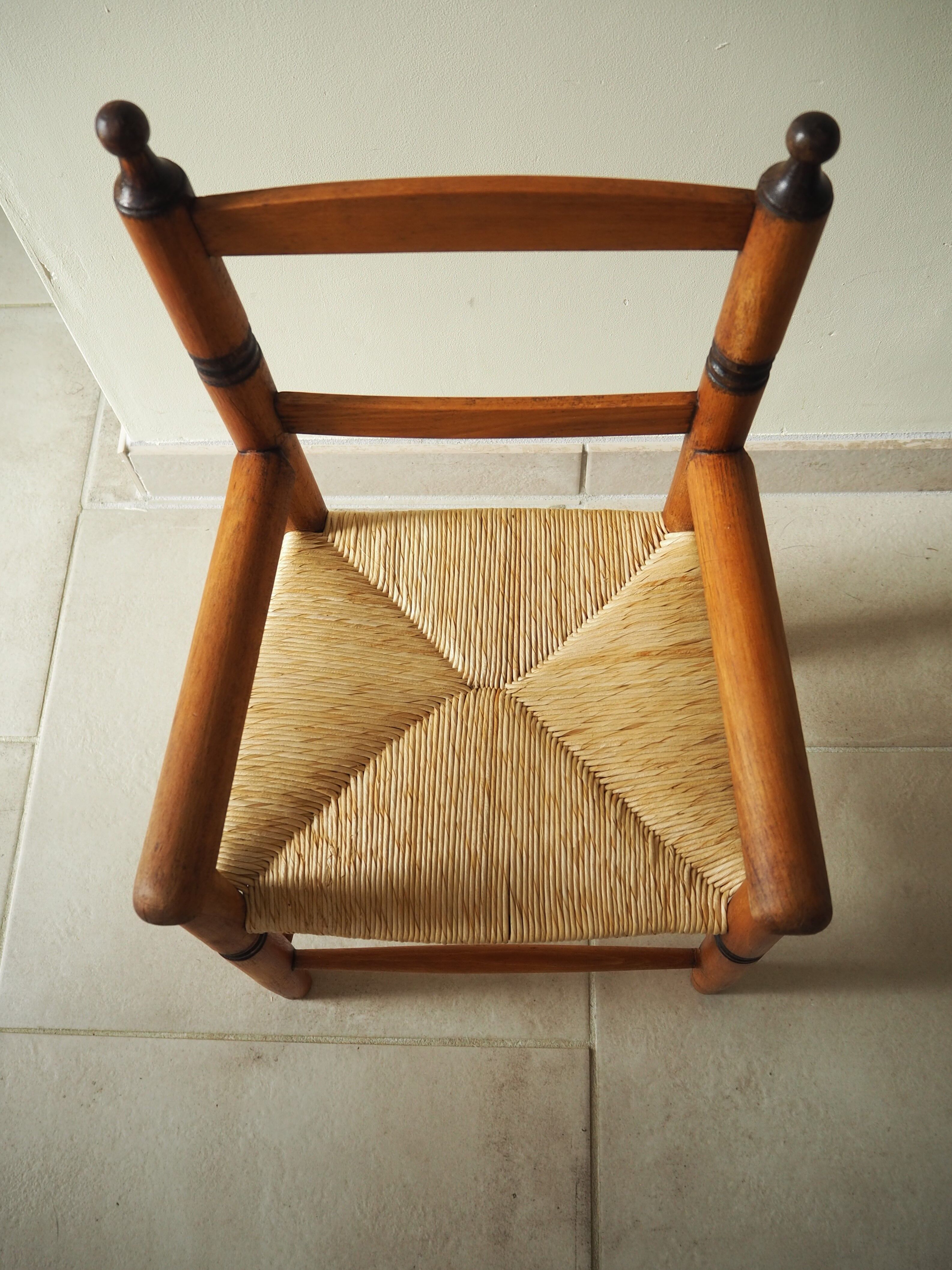 Old straw chair for children