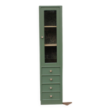 Vitrine haute vintage peinte en vert, rénovée