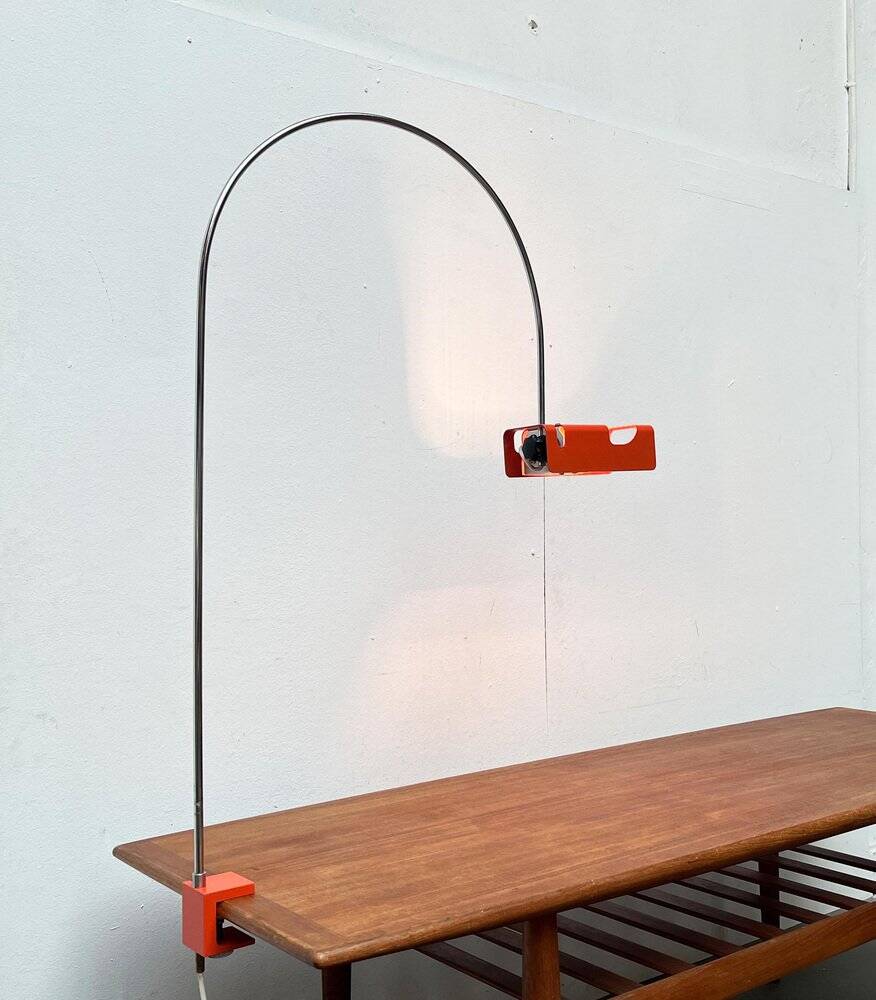 Mid-century modern space age spider arc table lamp, 1960s.