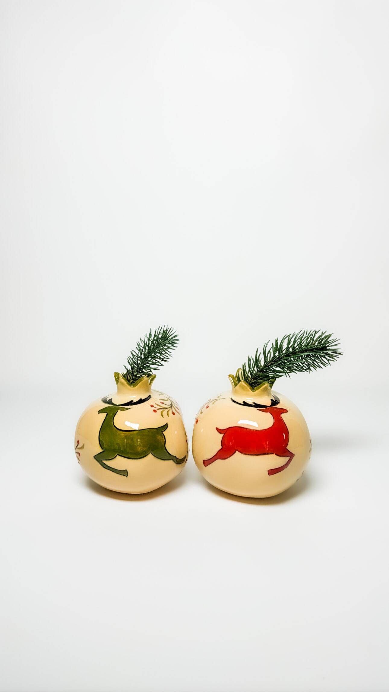 Iznik Christmas Ceramic Vase