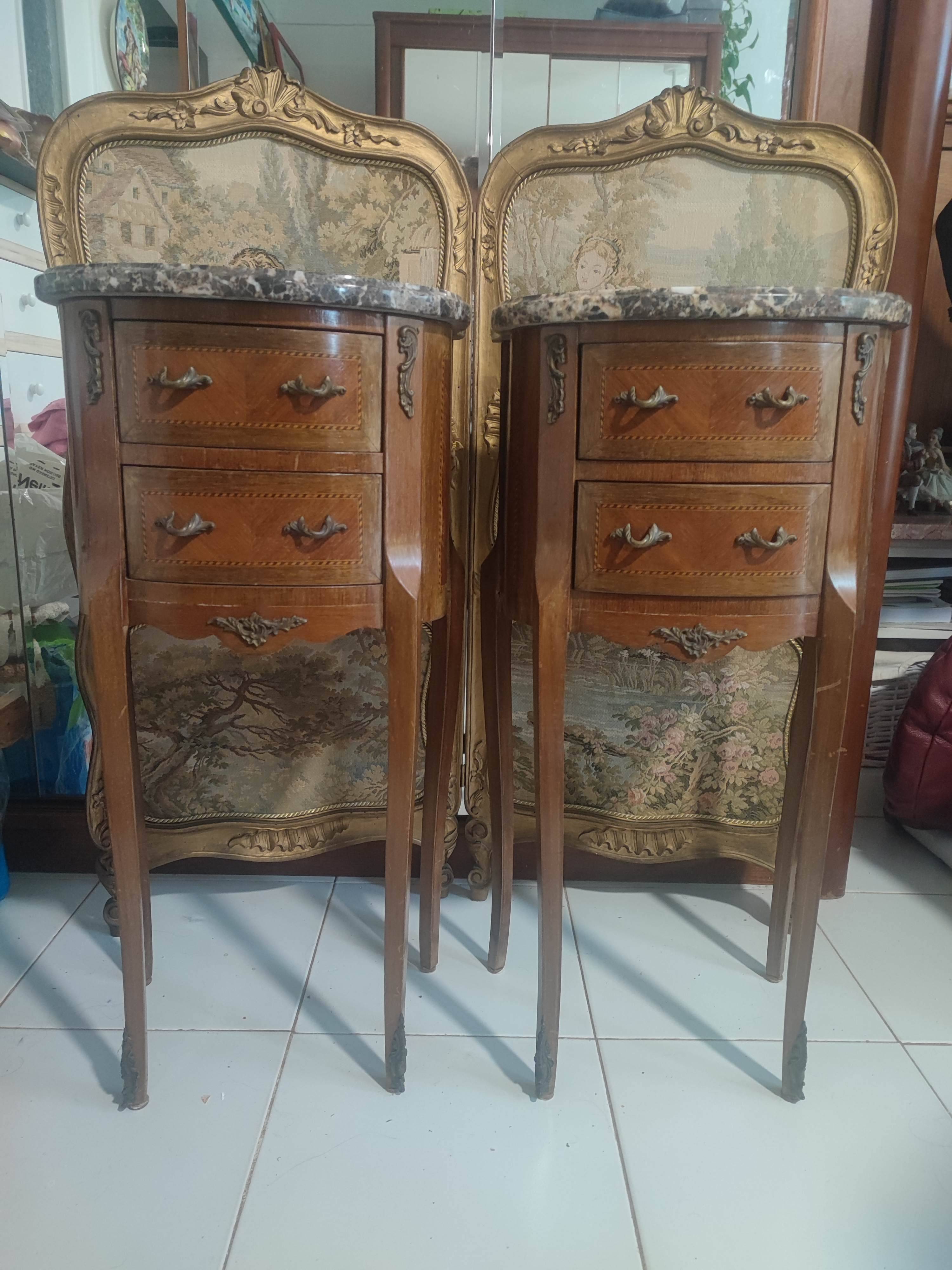 Paire de chevet style Louis xv marqueté