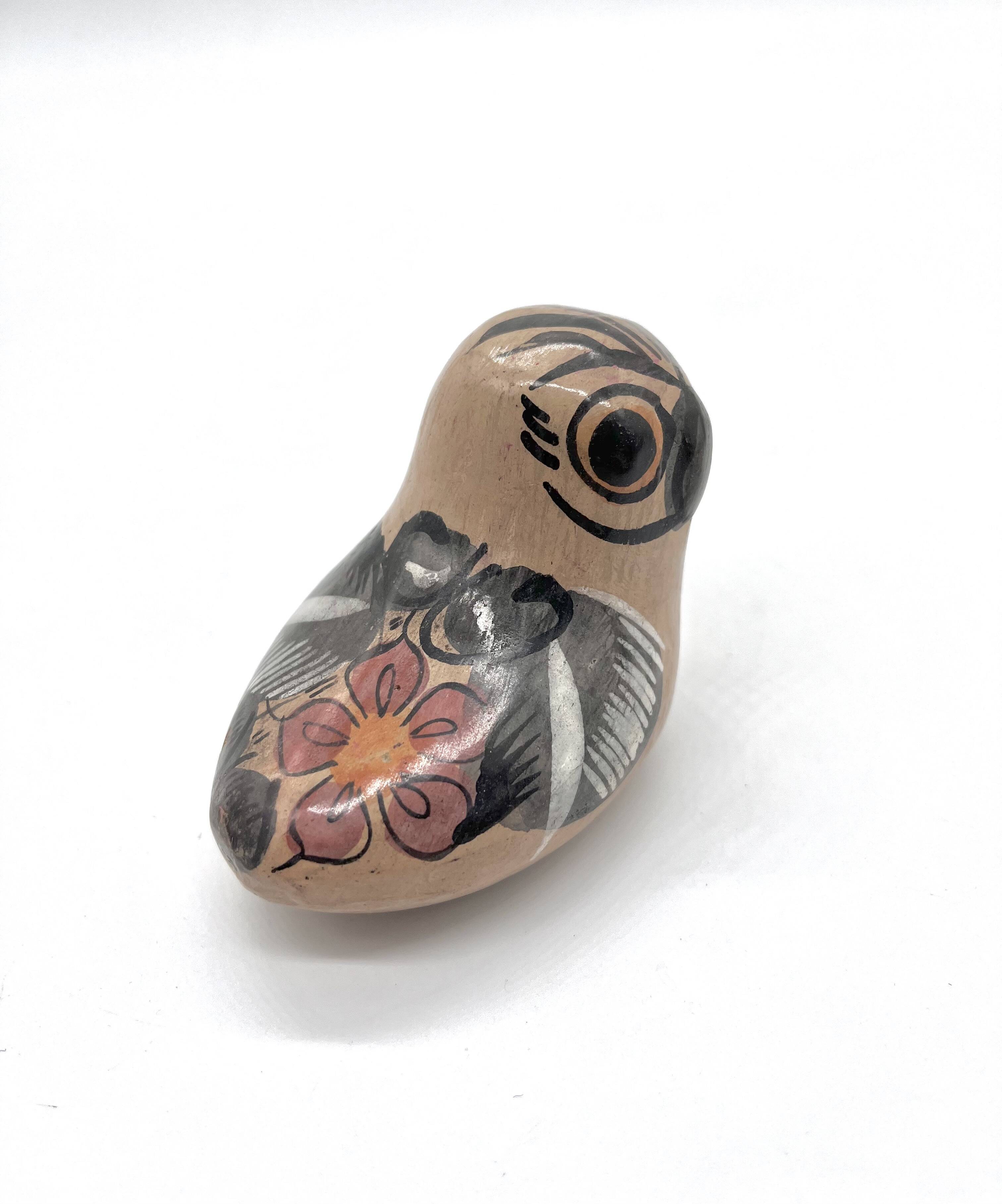 Vintage ceramic owl from Mexico, hand-painted bird.