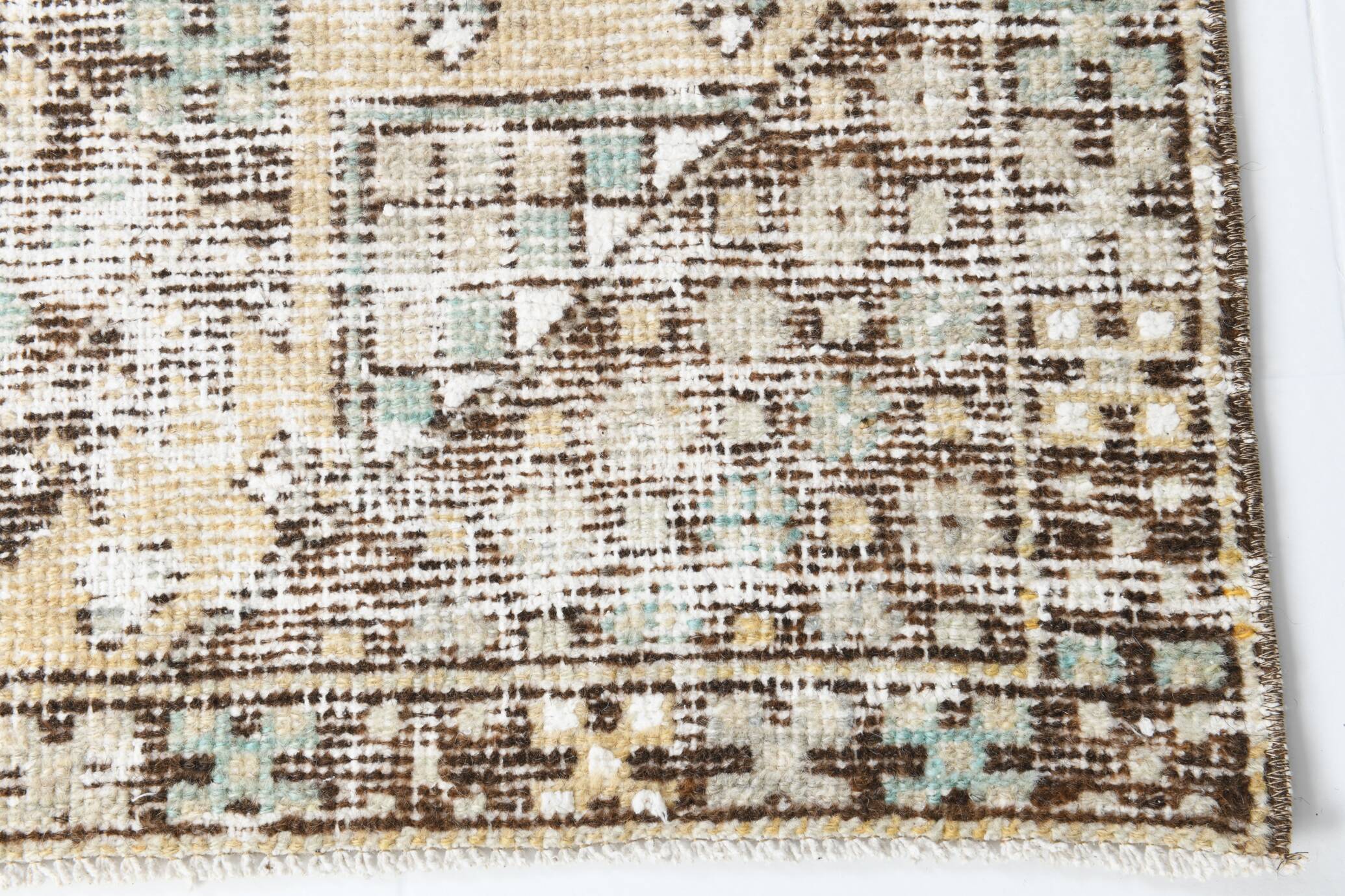 3x6 Shades Of Beige & Brown Classic Vintage Rug, 104x174Cm SK 17854