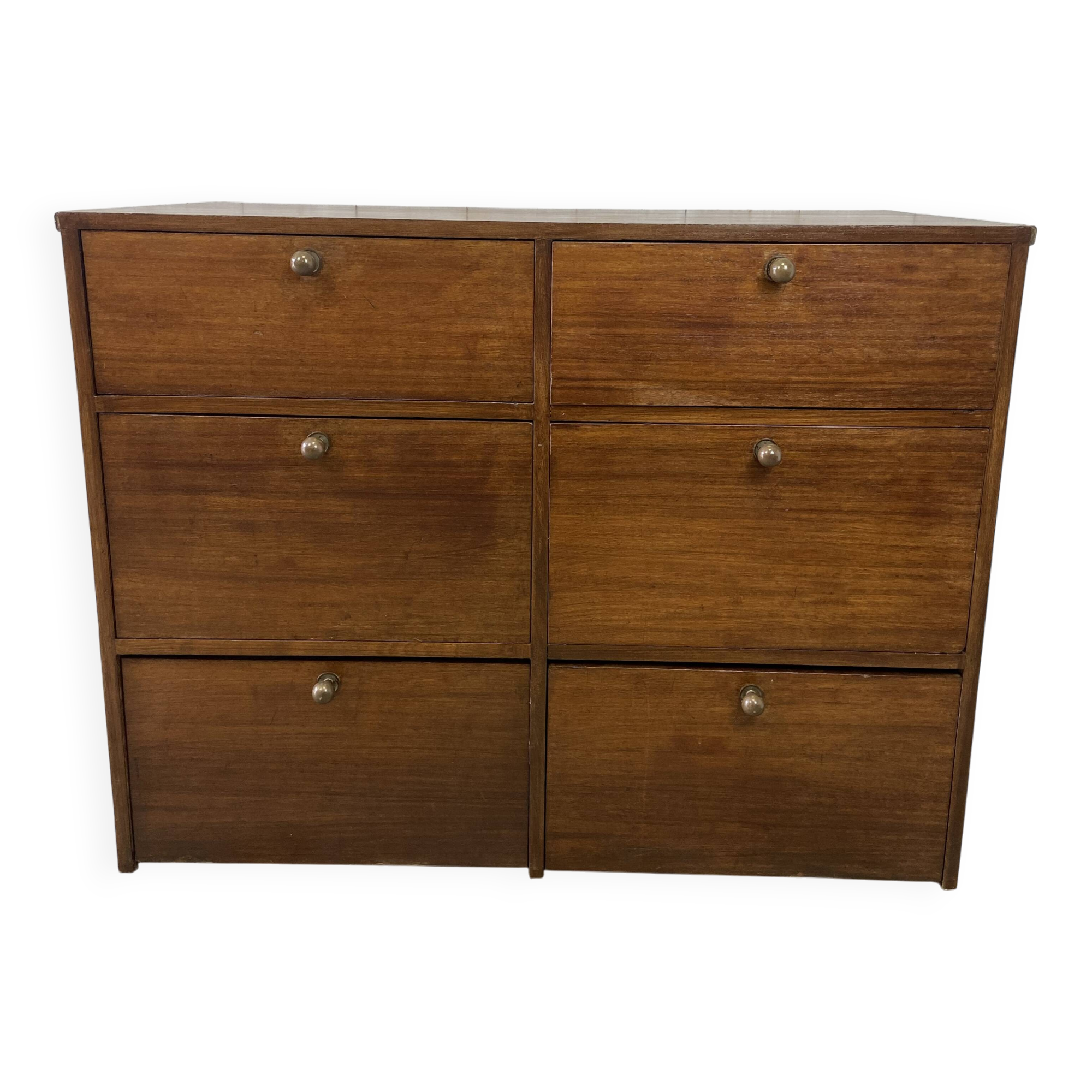 Meuble de mercerie vintage