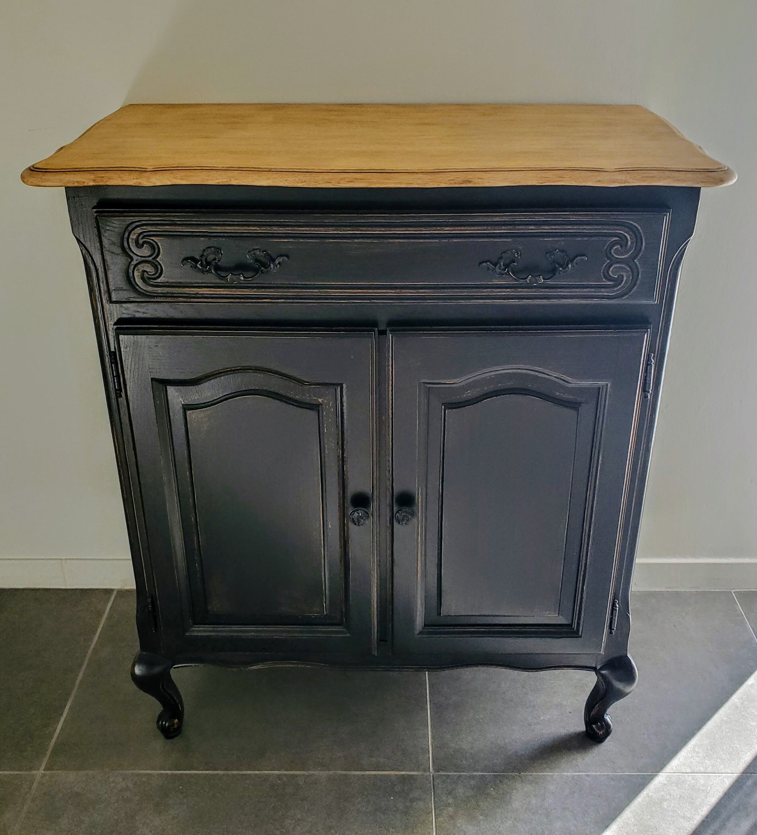 Old buffet of charm black patina and wood