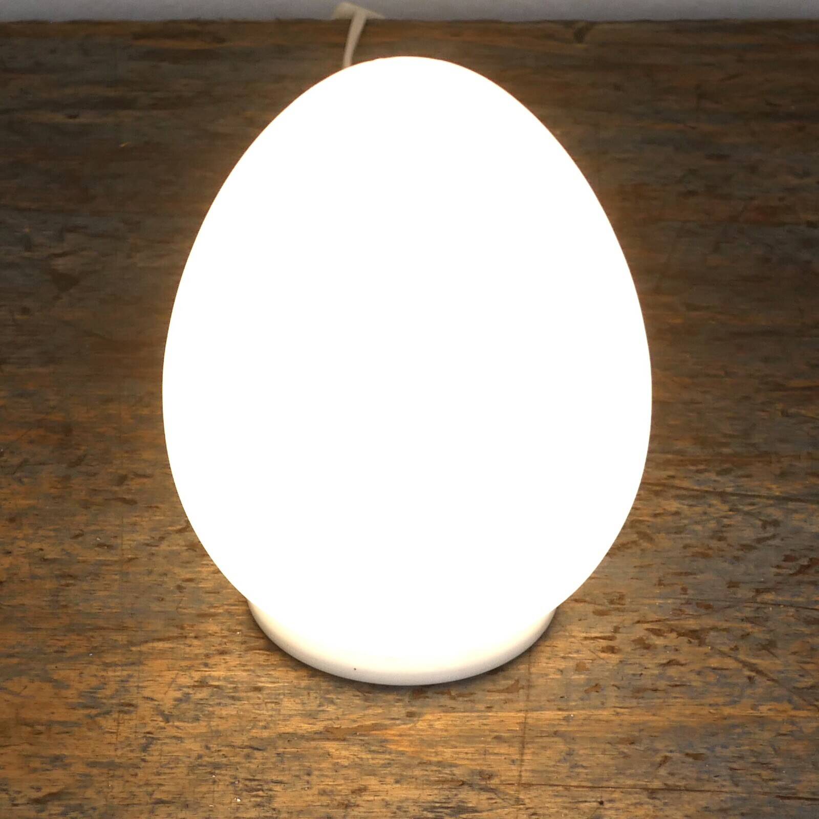 Lampe de table œuf en verre de Murano