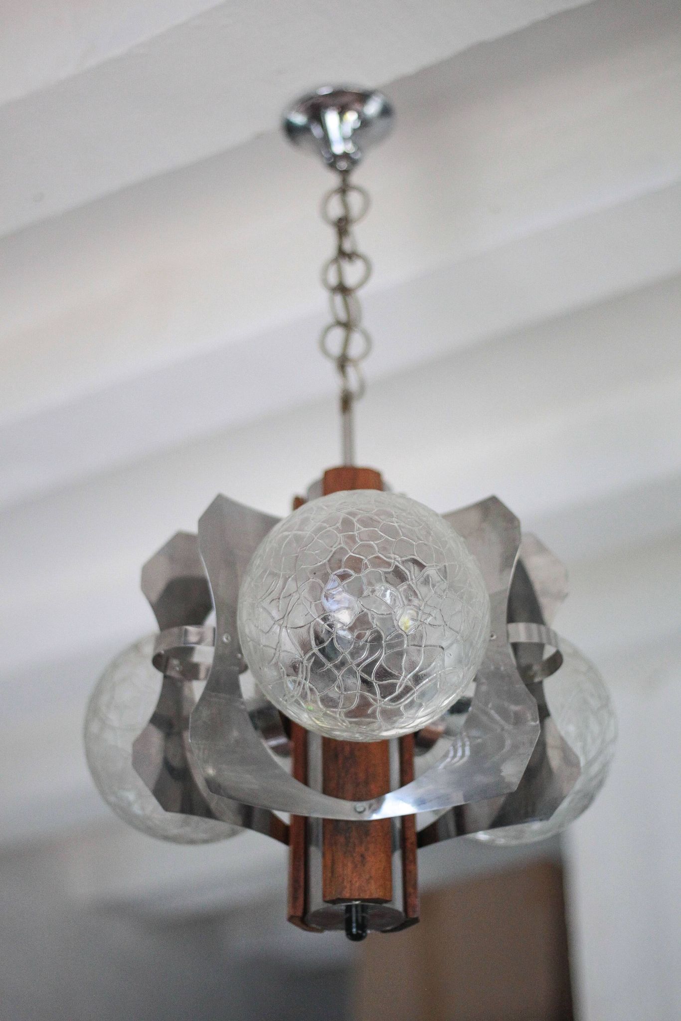 Space Age metal and wood pendant light, 3-globe chandelier, Sputnik chandelier, lamp