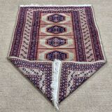 Handmade Pakistani Wool Rug - 1m46 x 94cm