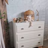 Art Deco chest of drawers