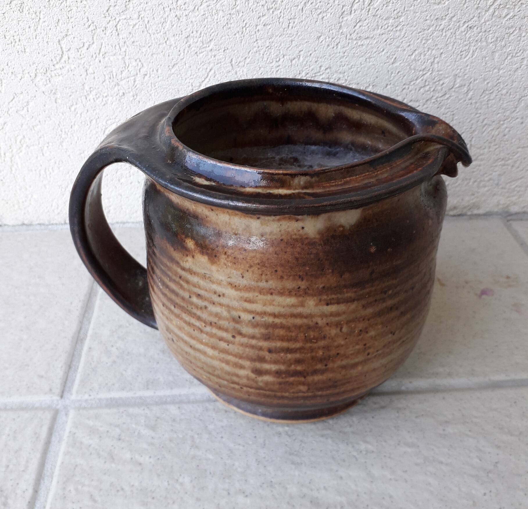 Stoneware jug
